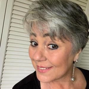 Meet your Posher, Bree